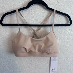 Small Alo Airlift Intrigue Bra